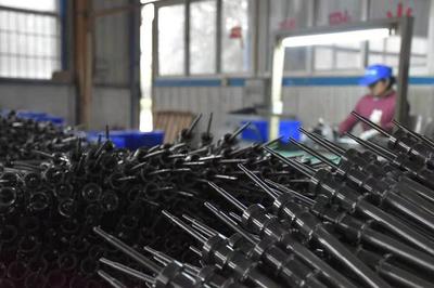 向工區(qū)路1號(hào)致敬 河南二紡機(jī)的五十年與化學(xué)纖維的崢嶸歲月